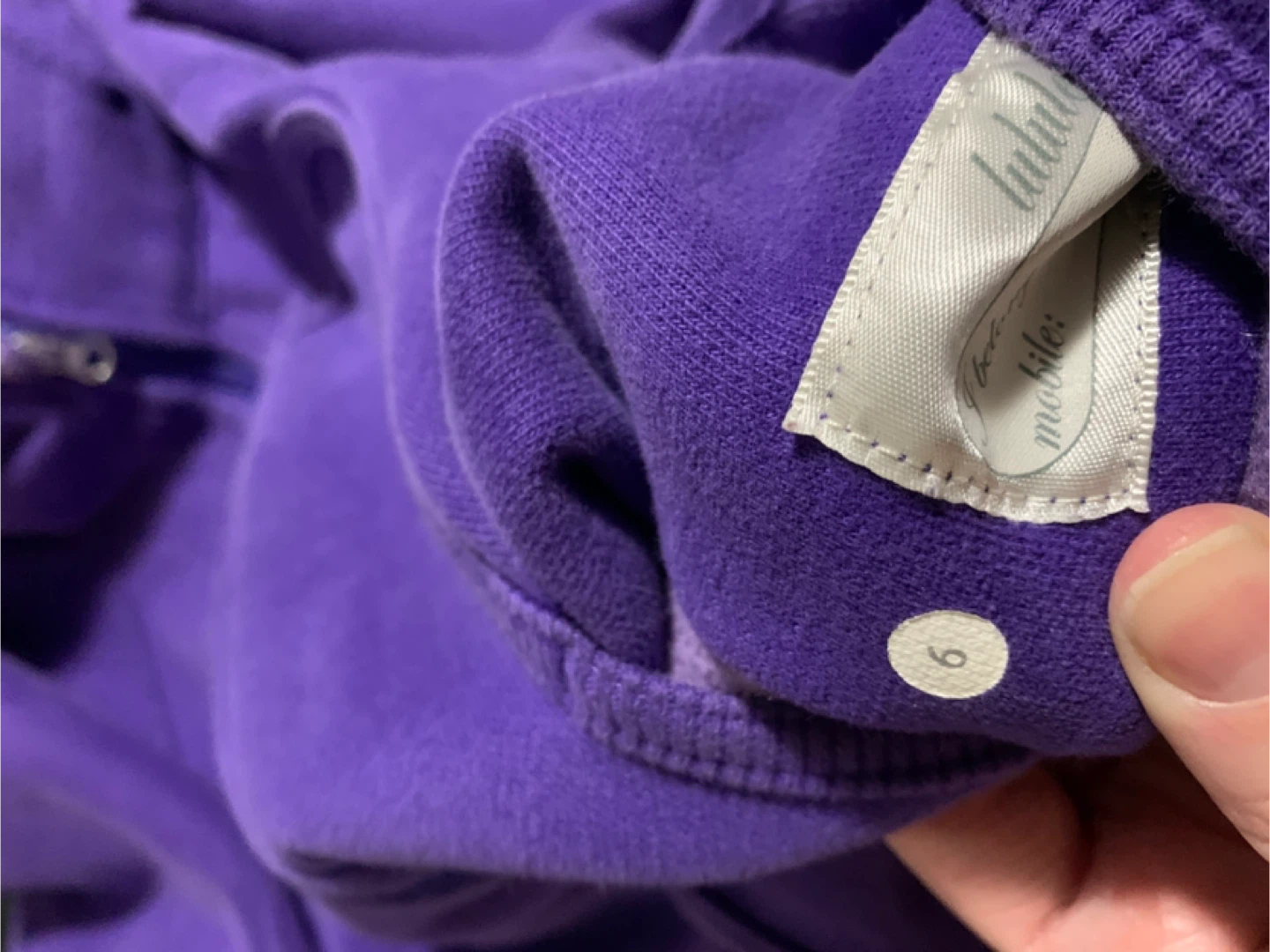 $25 Lululemon hoodie (6) - photo 3