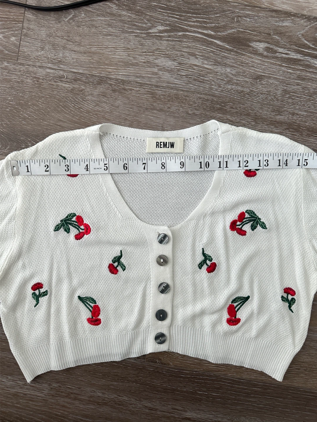 REMJW White Cropped Cardigan with Cherry Embroidery - photo 4