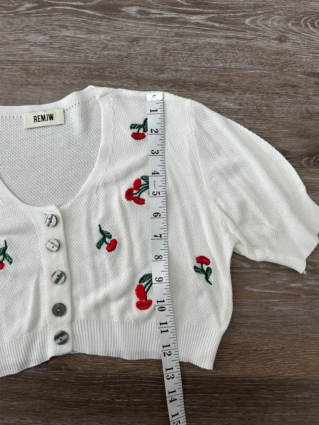 REMJW White Cropped Cardigan with Cherry Embroidery - photo 5