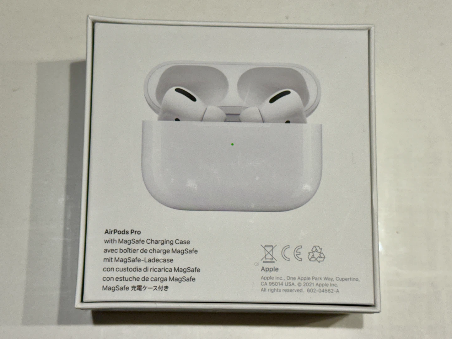 Apple AirPods Pro 1st Generation with MagSafe Charging Case - photo 2