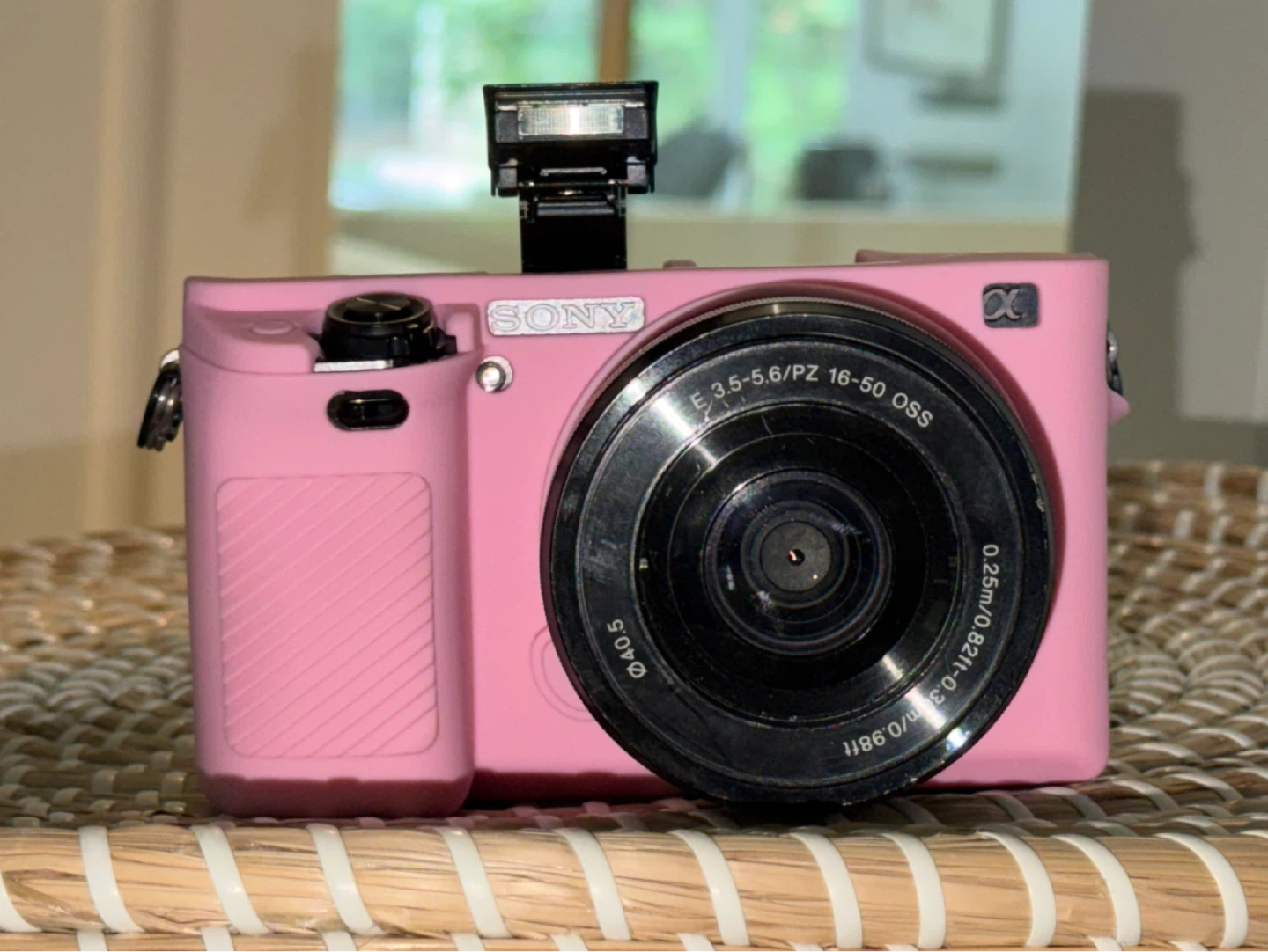 Sony Alpha a6000 Mirrorless Camera with 16-50mm Lens - photo 3