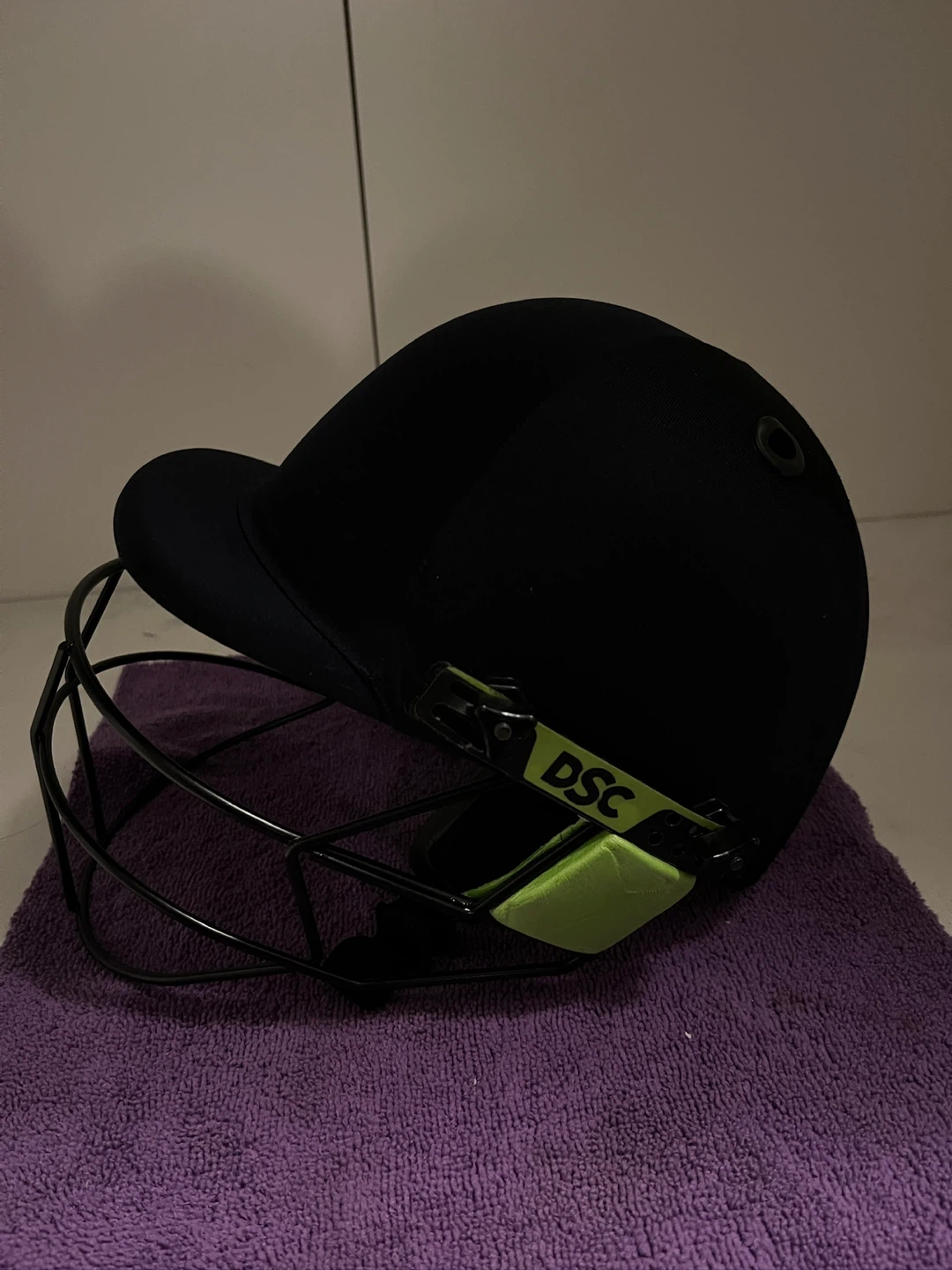 DSC Cricket Helmet - photo 4