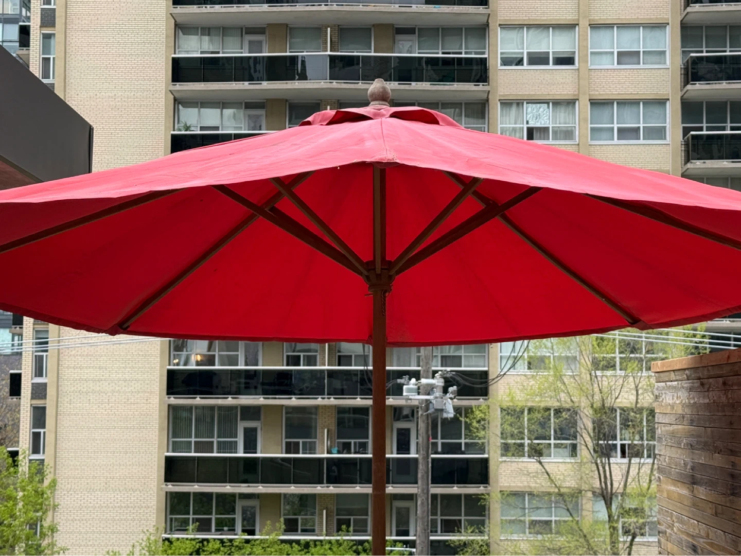 Red Patio Umbrella with Heavy Base - photo 2
