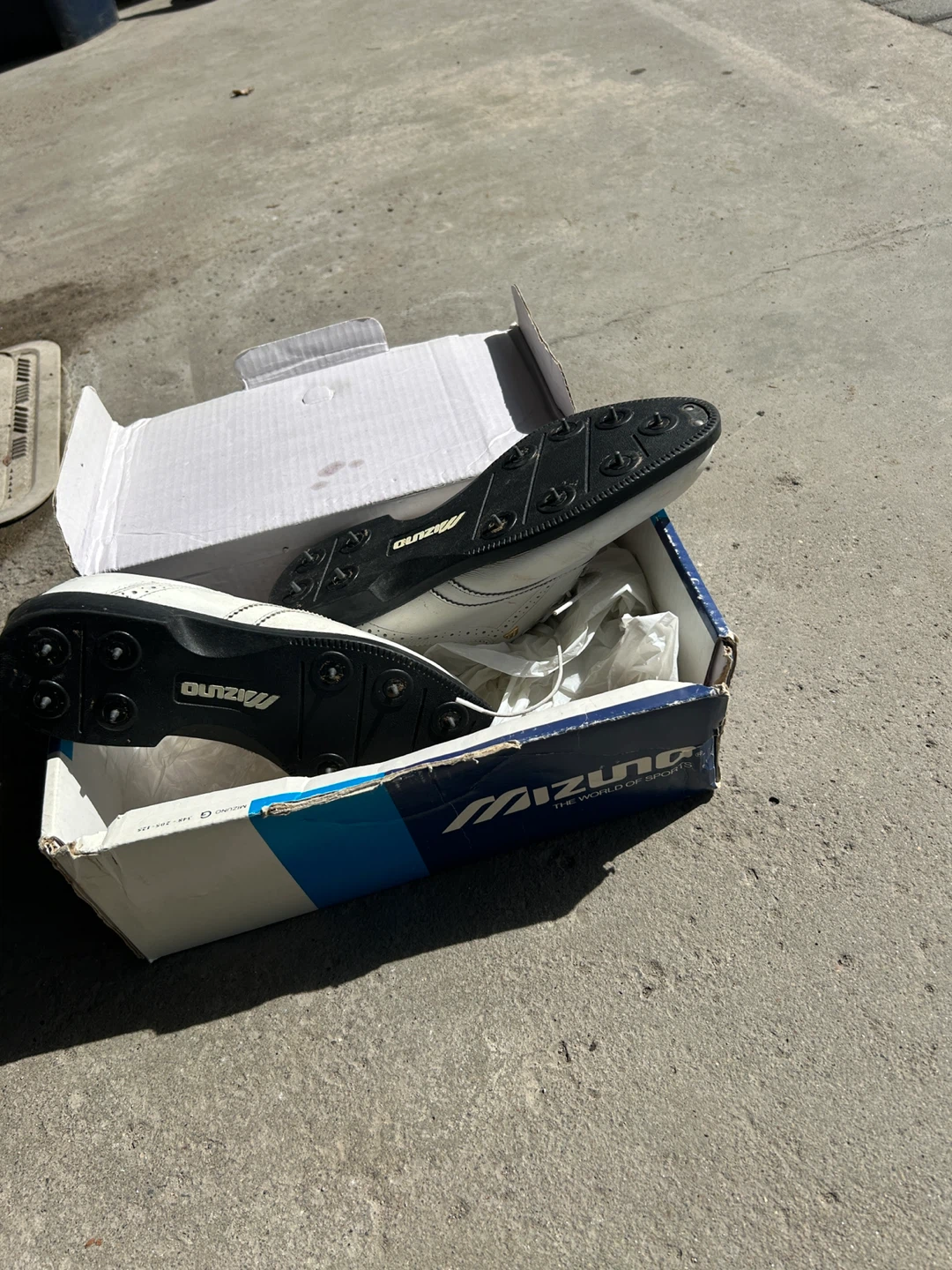 Mizuno Golf Shoes White Size 8.5 Spiked - photo 2