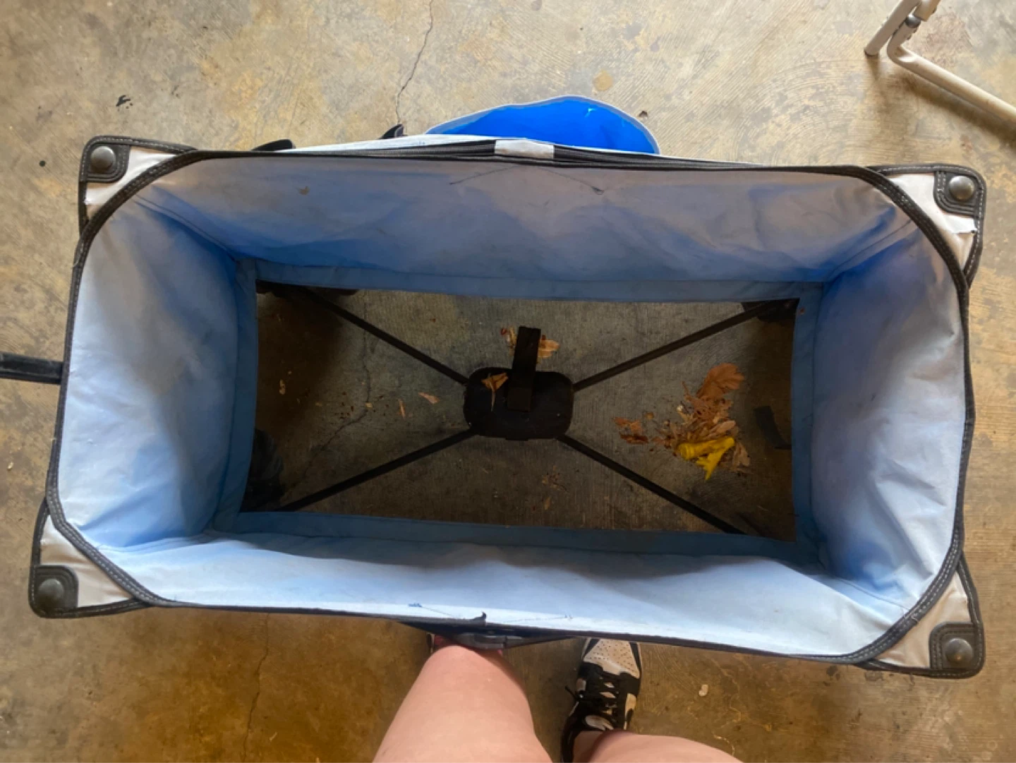 Ozark Trail Blue Folding Wagon - photo 2