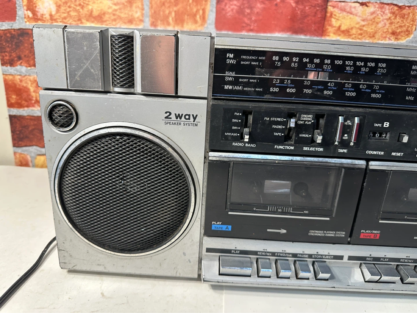Sanyo M-W3K Radio Double Cassette Recorder - photo 3