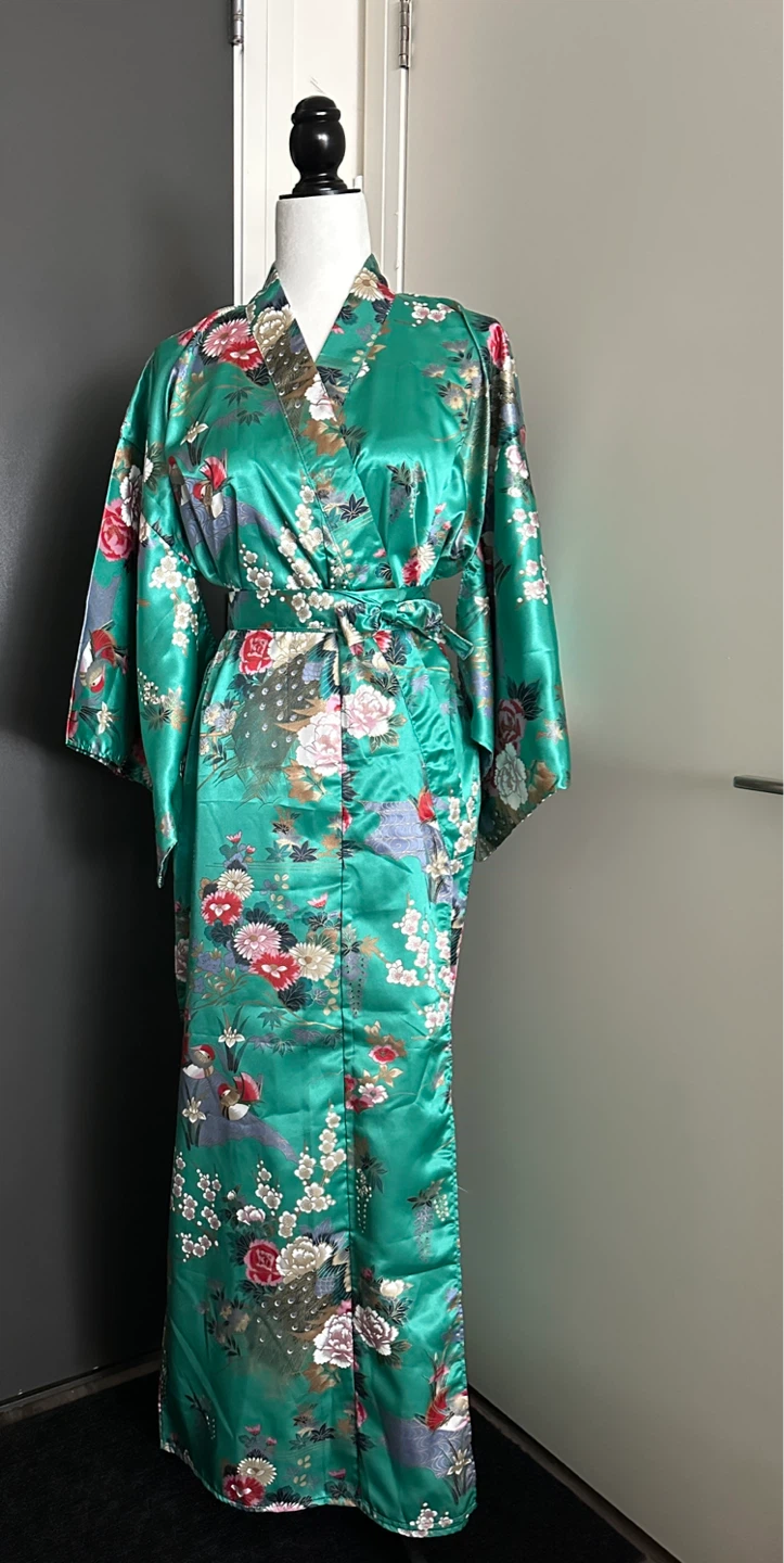 Vintage ICHIBAN Kimono Robe Japan