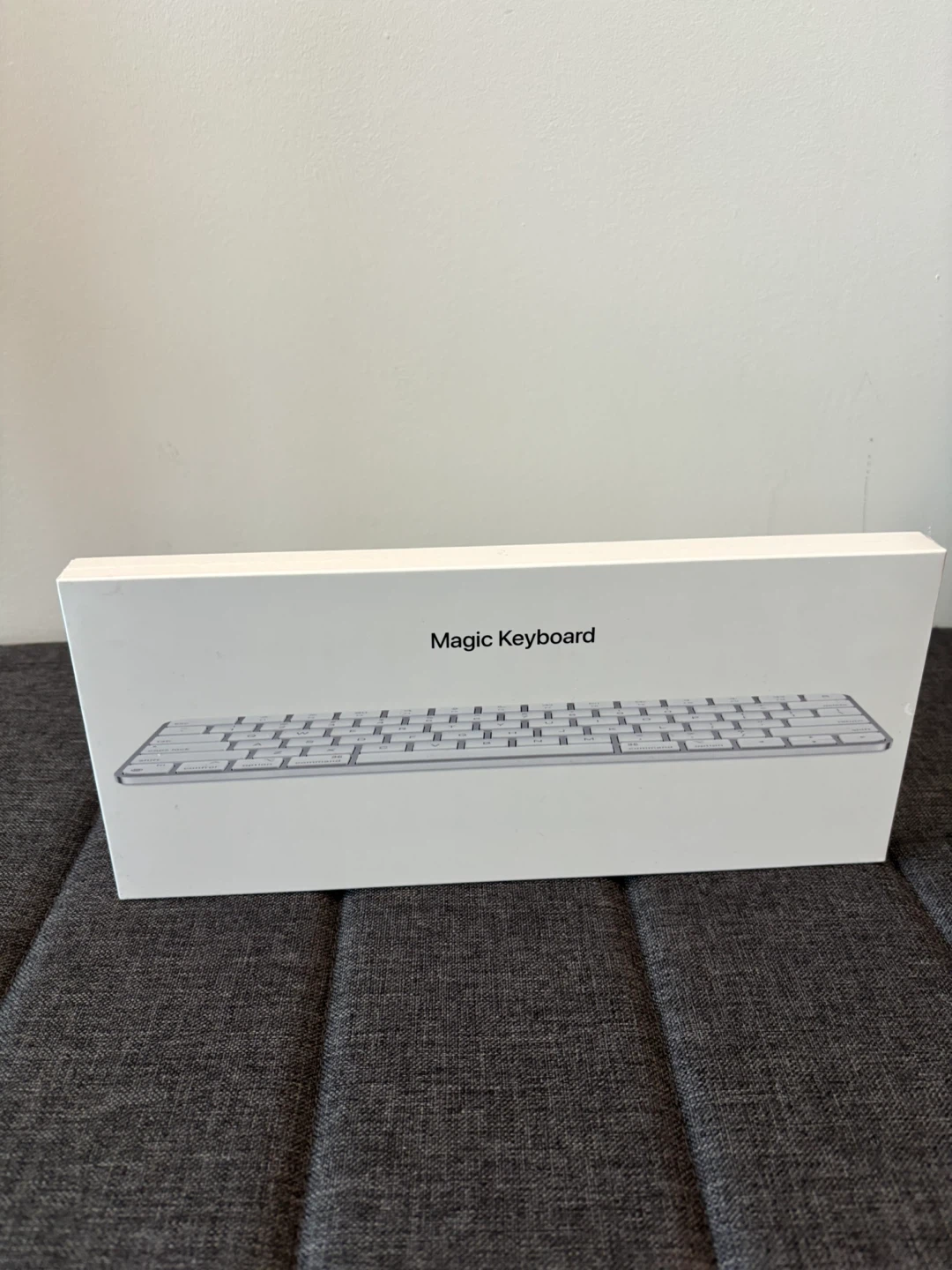 Apple magic keyboard & mouse