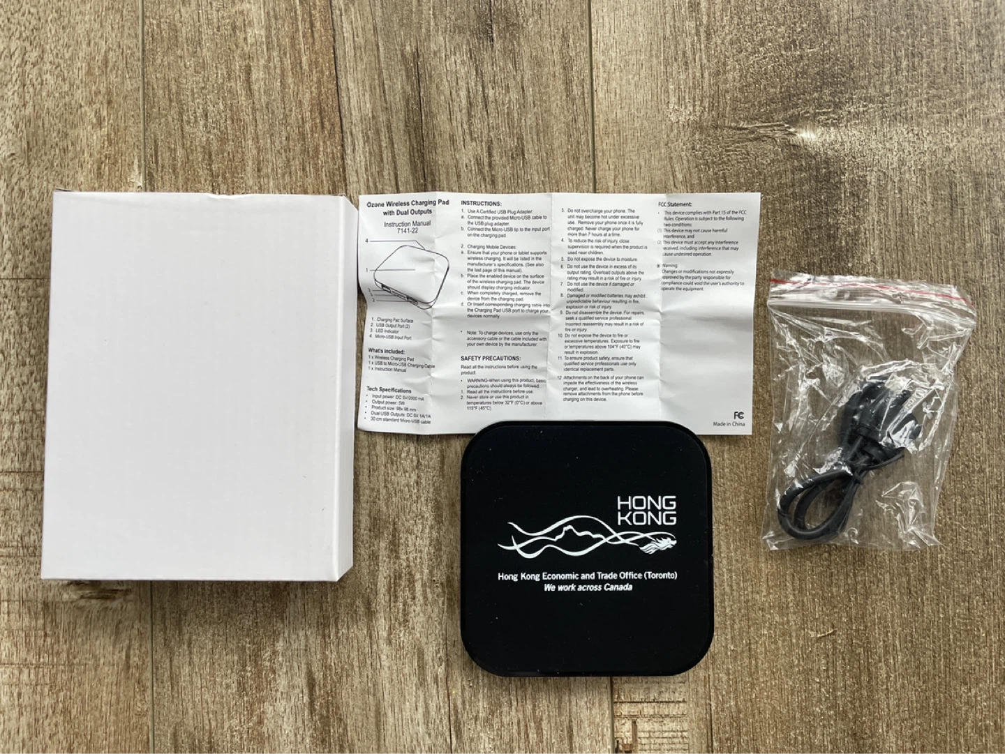 BRAND NEW 🥕 Ozone Wireless Charging Pad with Dual USB Outputs