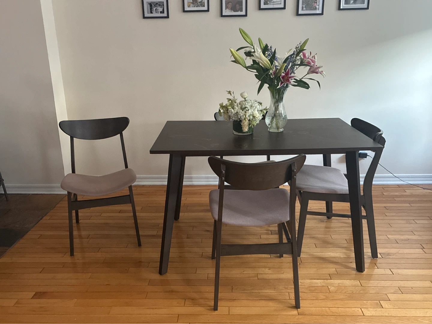 Dining Table and Chairs Set