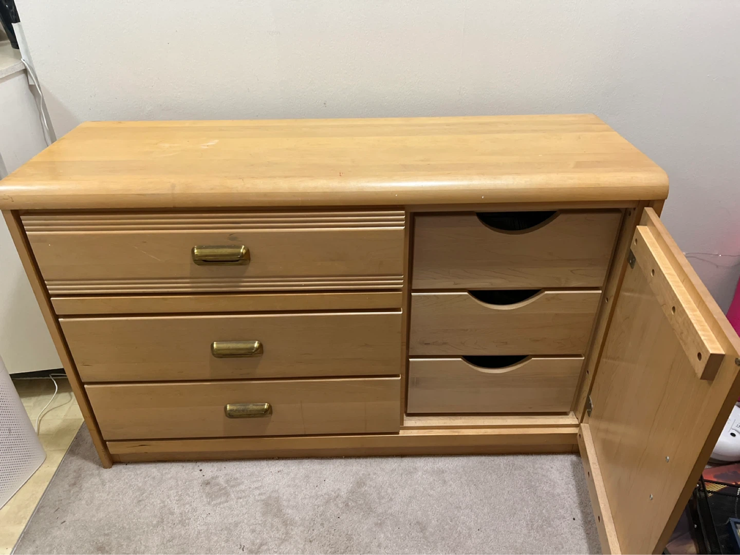 Light Wood Dresser with Cabinet - photo 2