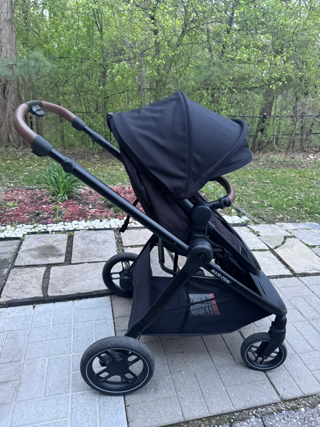 Maxi-Cosi Zelia Luxe 5-in-1 Travel System