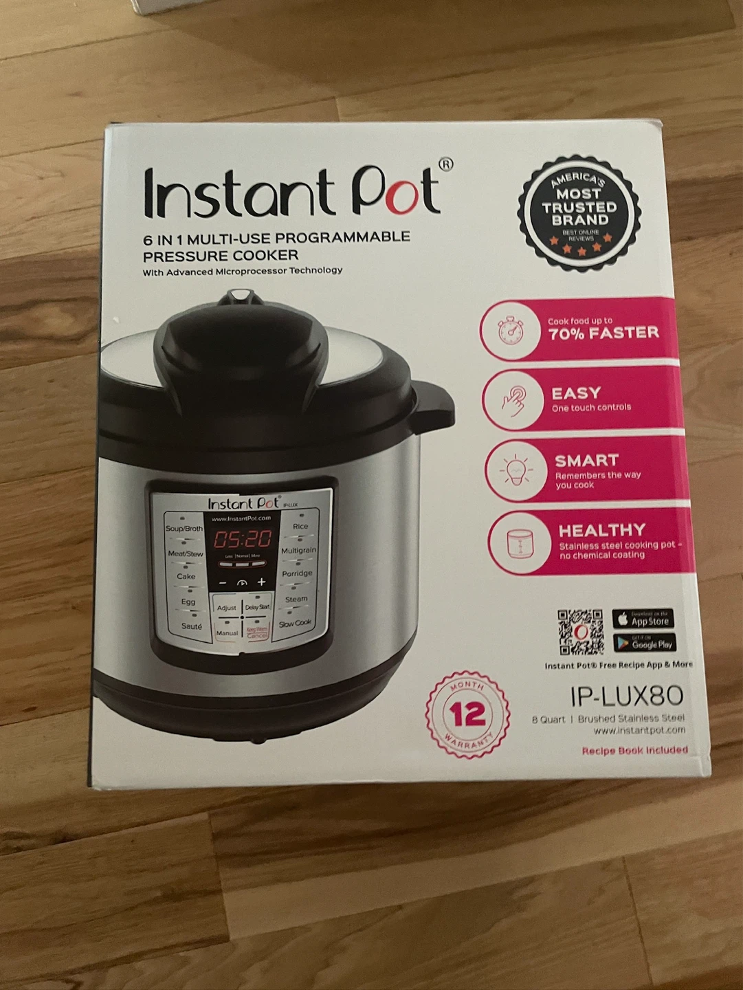 Instant Pot 6-in-1 Multi-Use Programmable Pressure Cooker