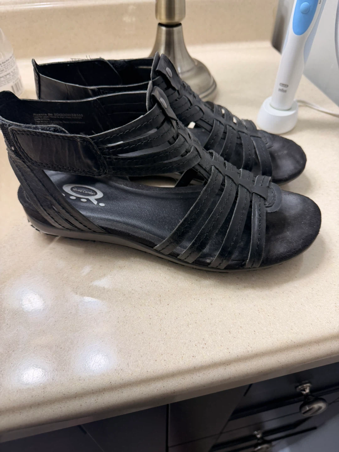 Denver Hayes Black Strappy Wedge Sandals