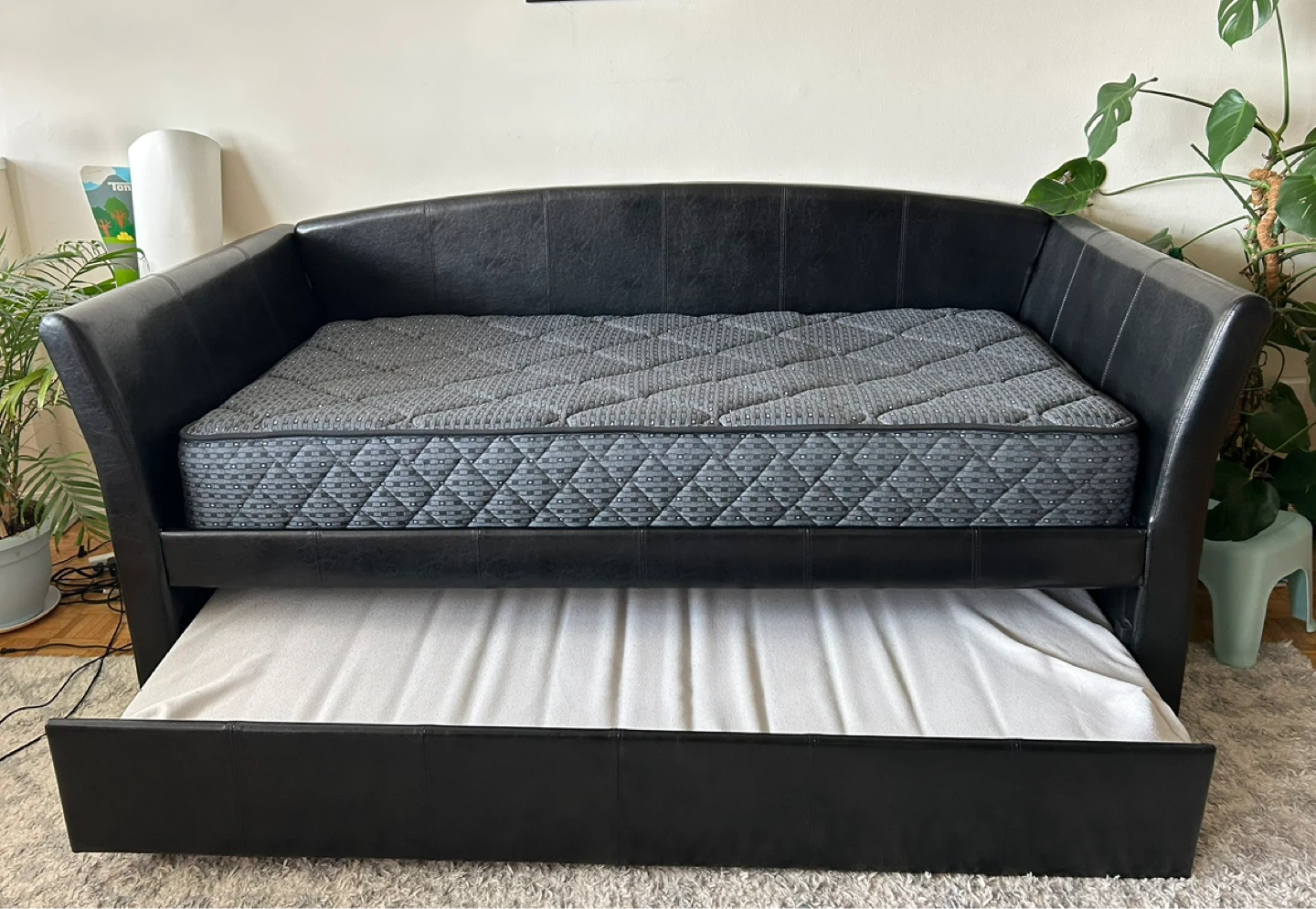 Black Faux Leather Daybed with Pull-Out Trundle - photo 3