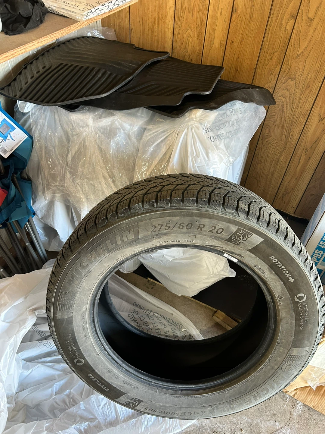 Michelin X-Ice Snow 275/60R20 Winter Tire