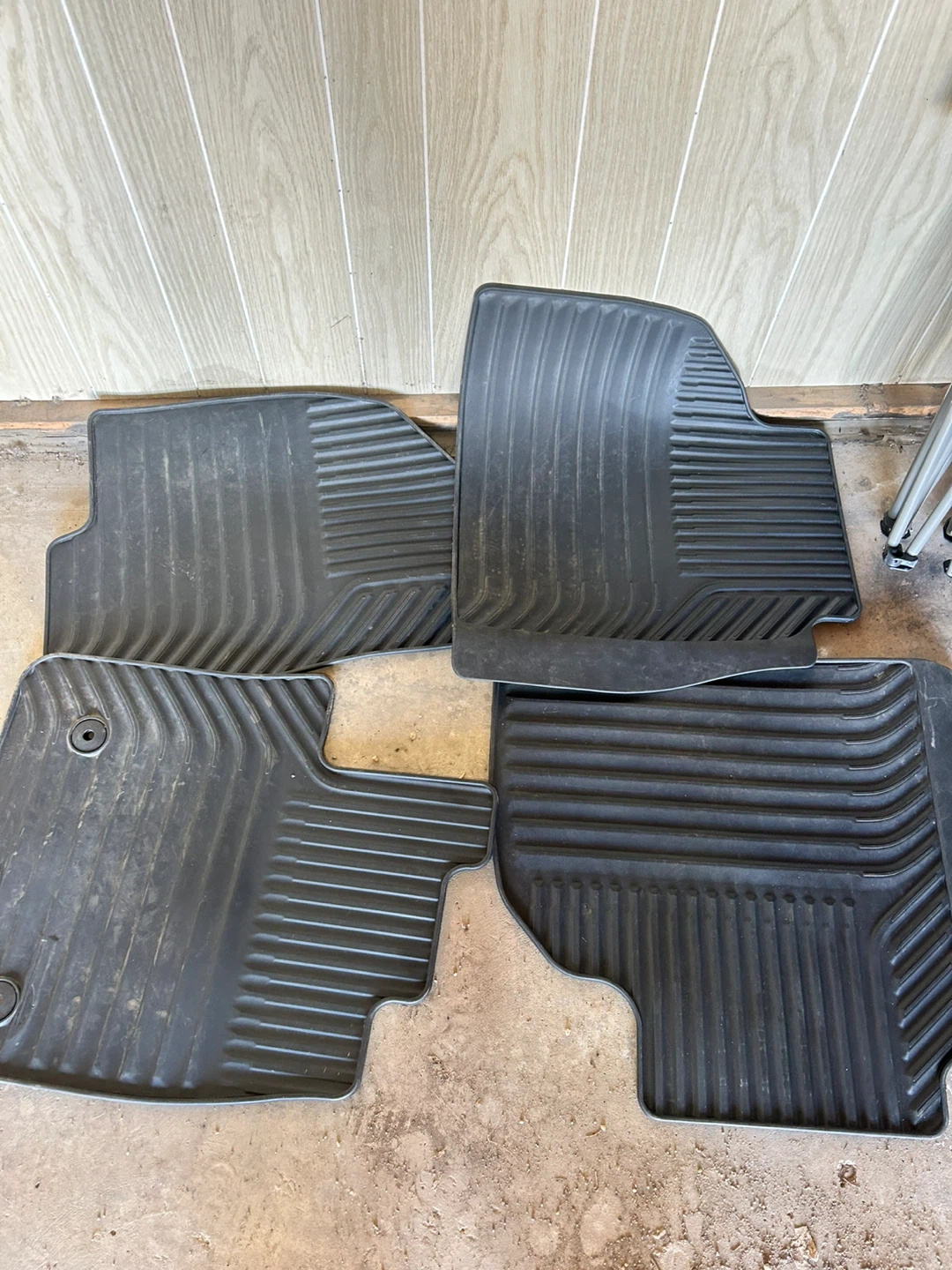Set of 4 Black Rubber Floor Mats