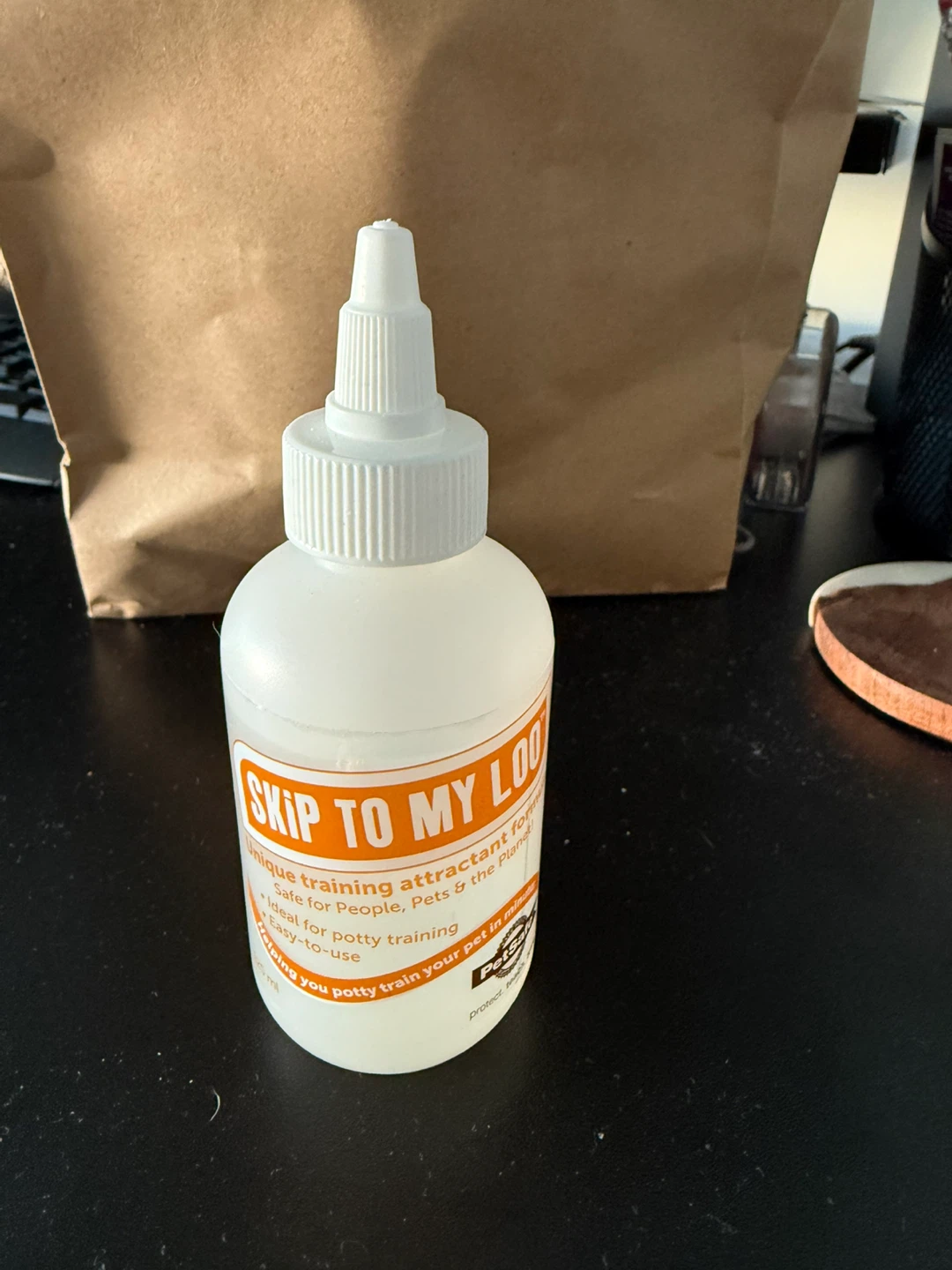Skip to My Loo Potty Training Attractant & dog bag - photo 3