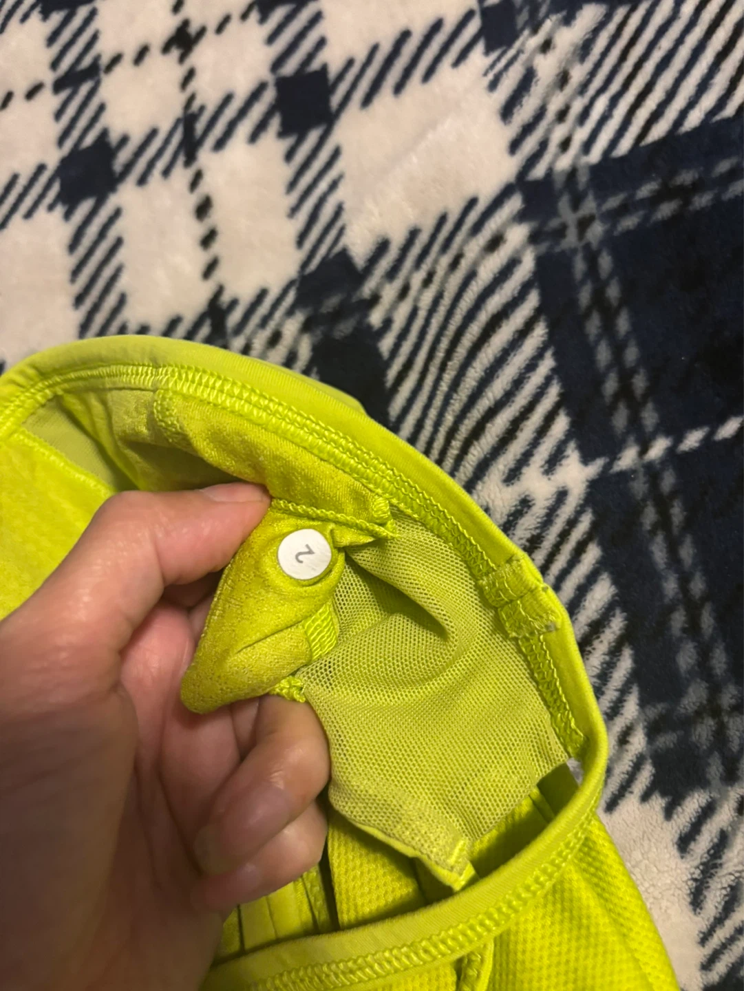 Women size 2 lululemon tank - photo 2