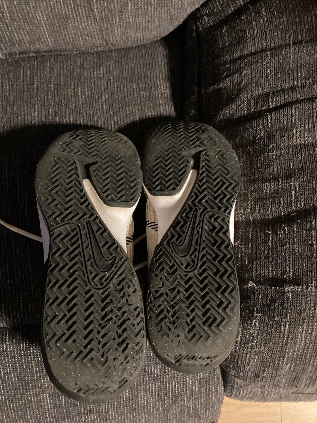 Nike LeBron Witness 7 Men's Basketball Shoes - photo 4