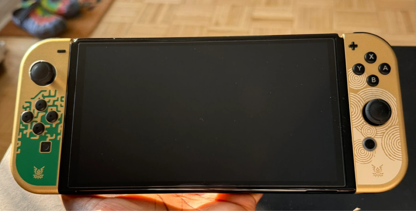 Nintendo Switch OLED The Legend of Zelda Edition - photo 4