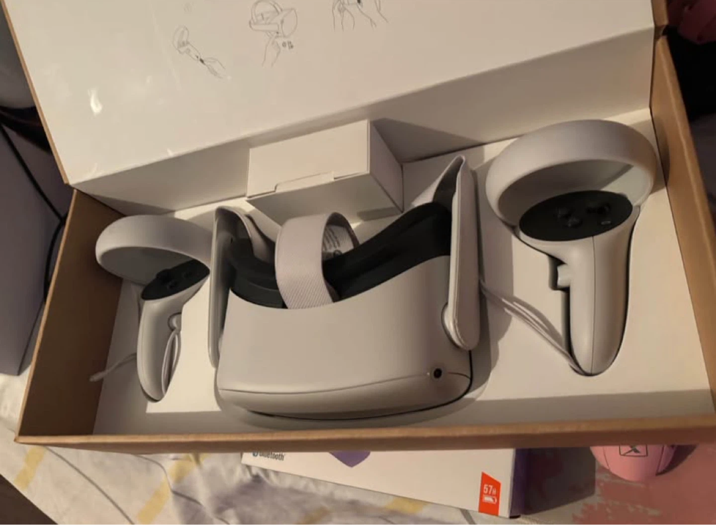 Meta Quest 2 VR Headset - photo 2