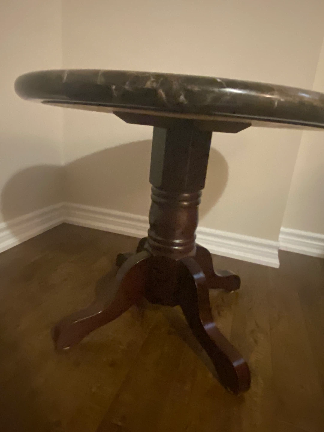 Round Marble Top Pedestal Table - photo 3