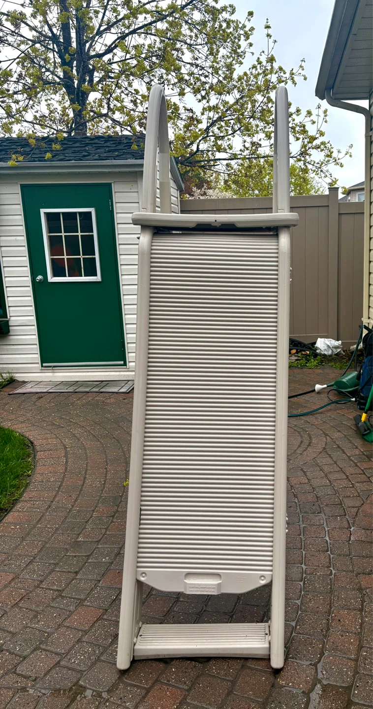 Confer Roll Guard A-Frame Safety Ladder - photo 2