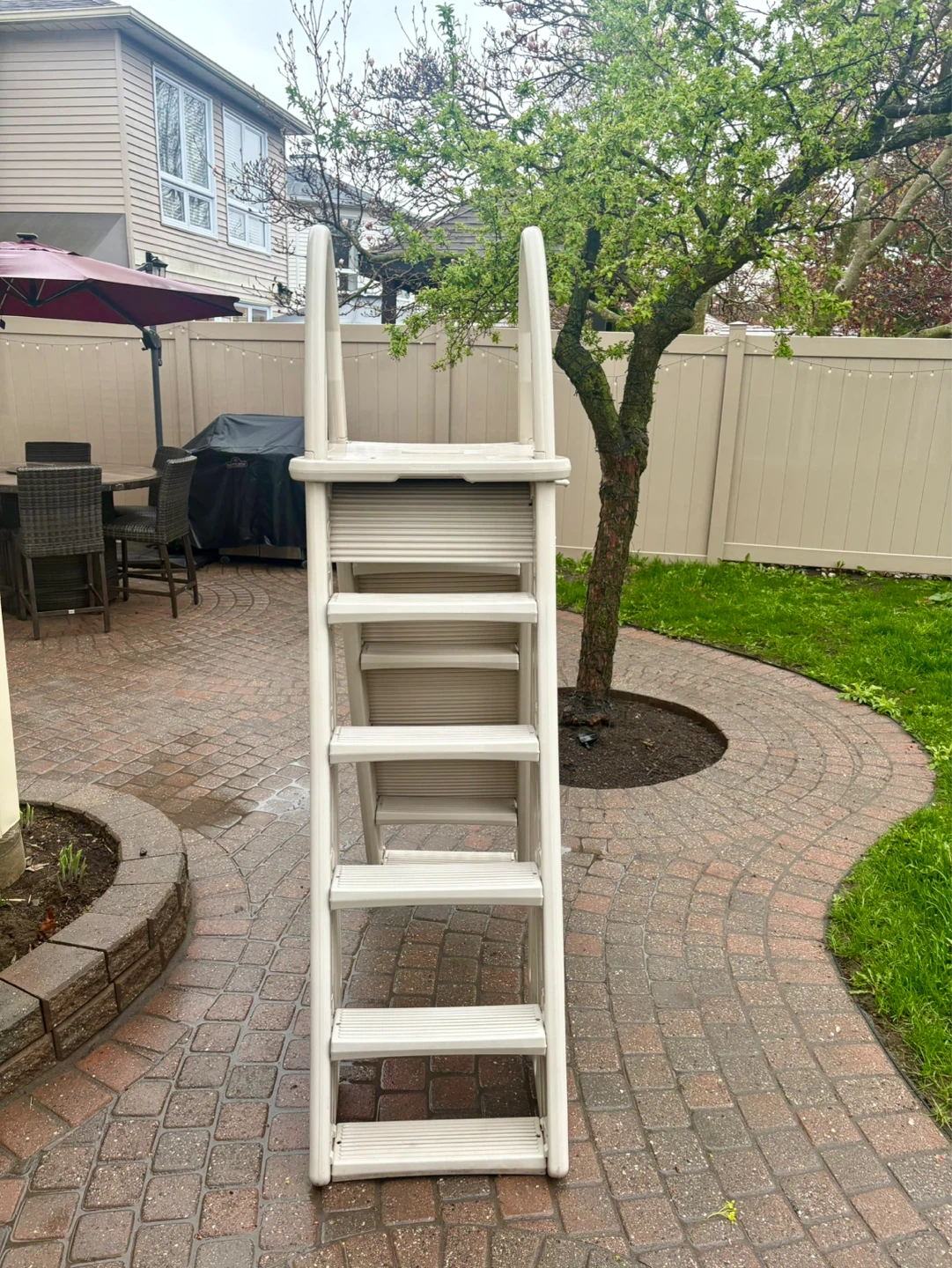 Confer Roll Guard A-Frame Safety Ladder - photo 3
