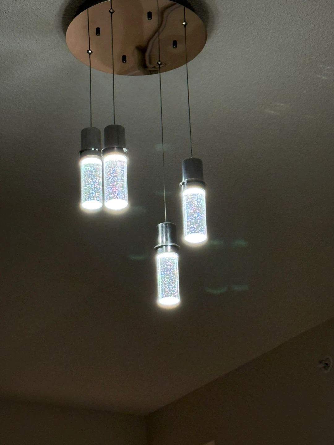Modern 4-Light Pendant Chandelier