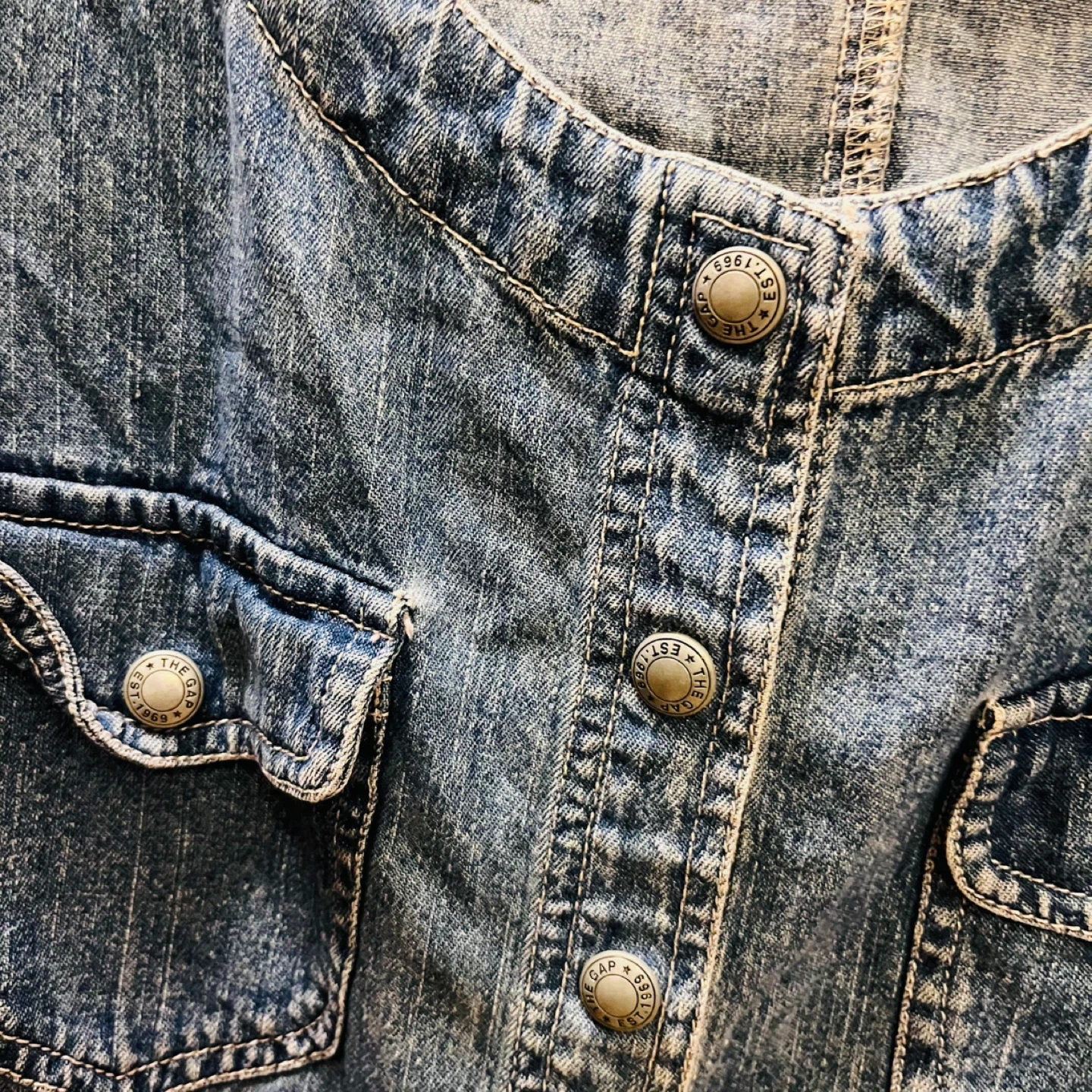 Vintage 90s Gap Button Up Denim Blouse - photo 3
