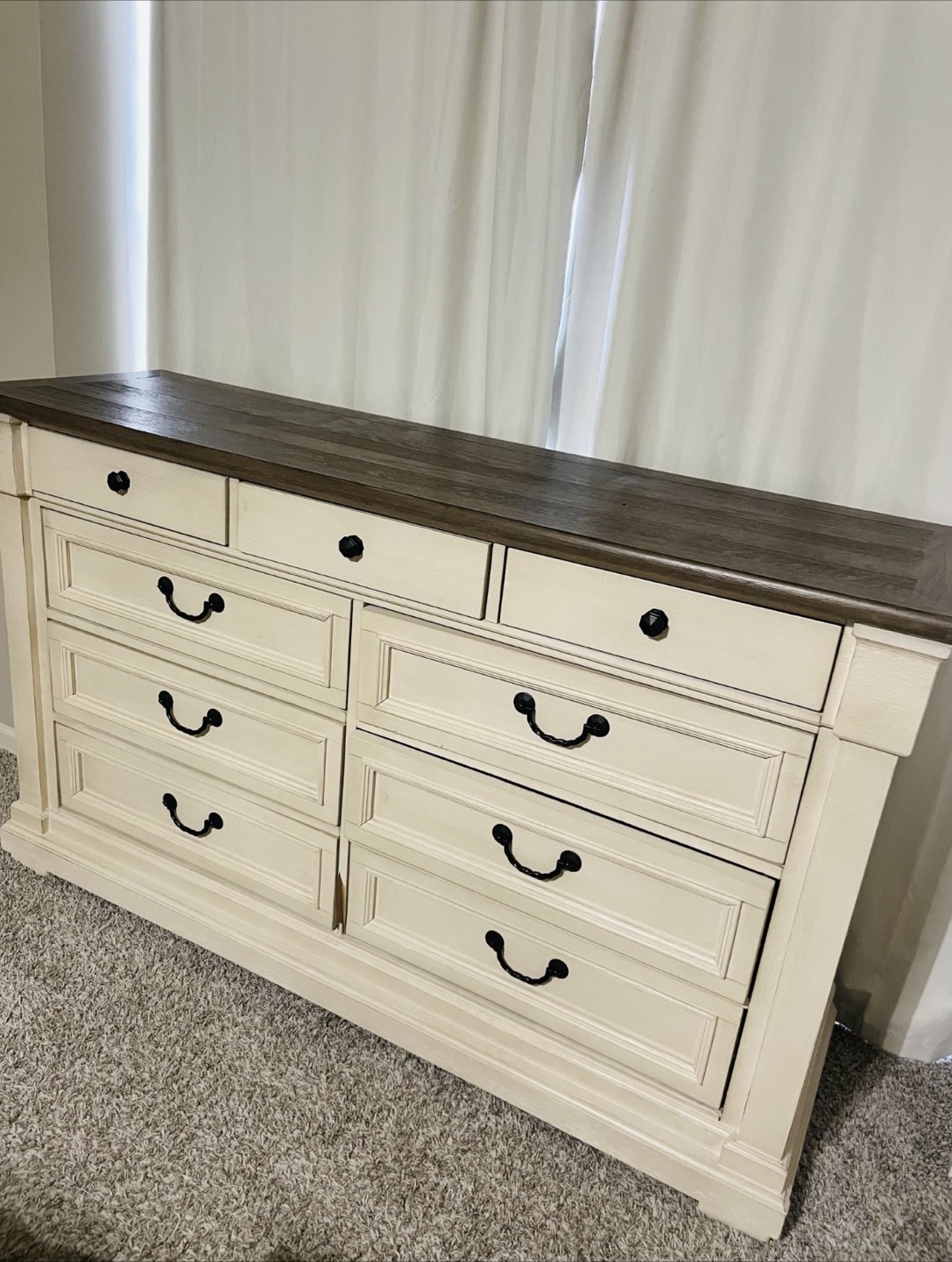 Signature Design by Ashley Dresser