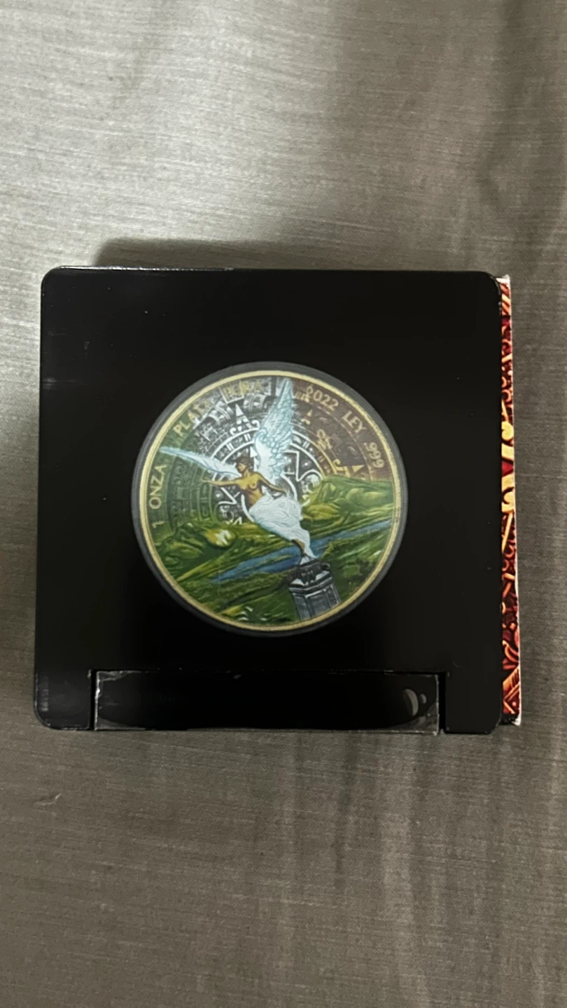 2022 Mexico Libertad .999 Silver Coin with 24kt Gold Finish - photo 3