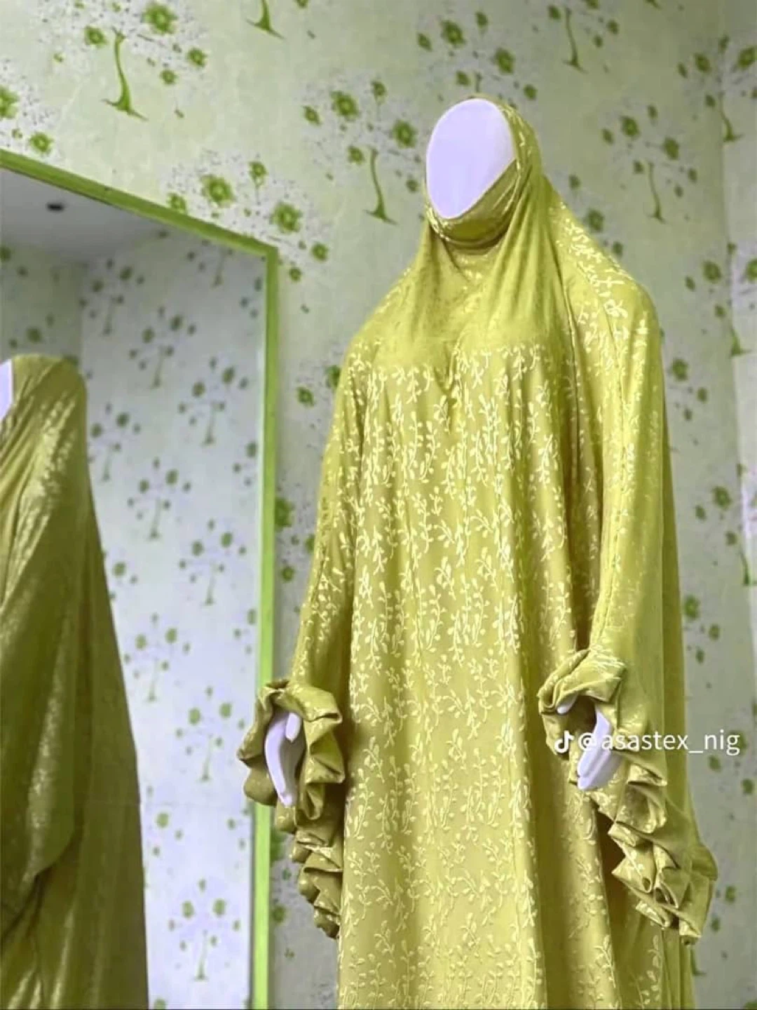 Modest Abaya Dress with Hijab - photo 3