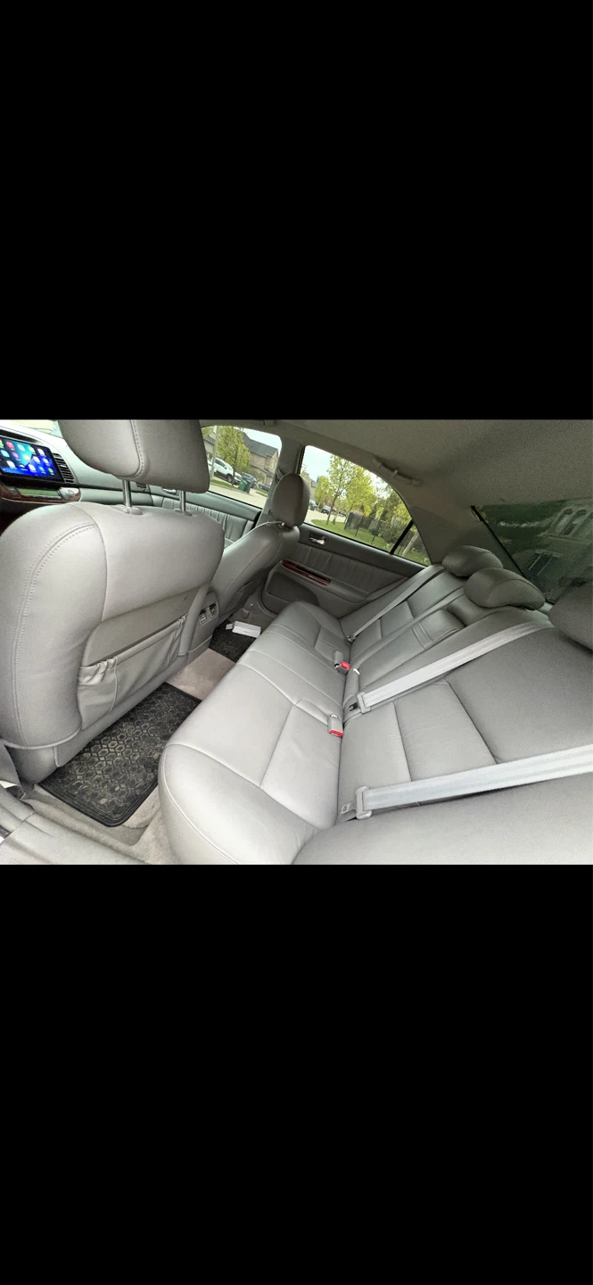 2005 Toyota Camry XLE - photo 2