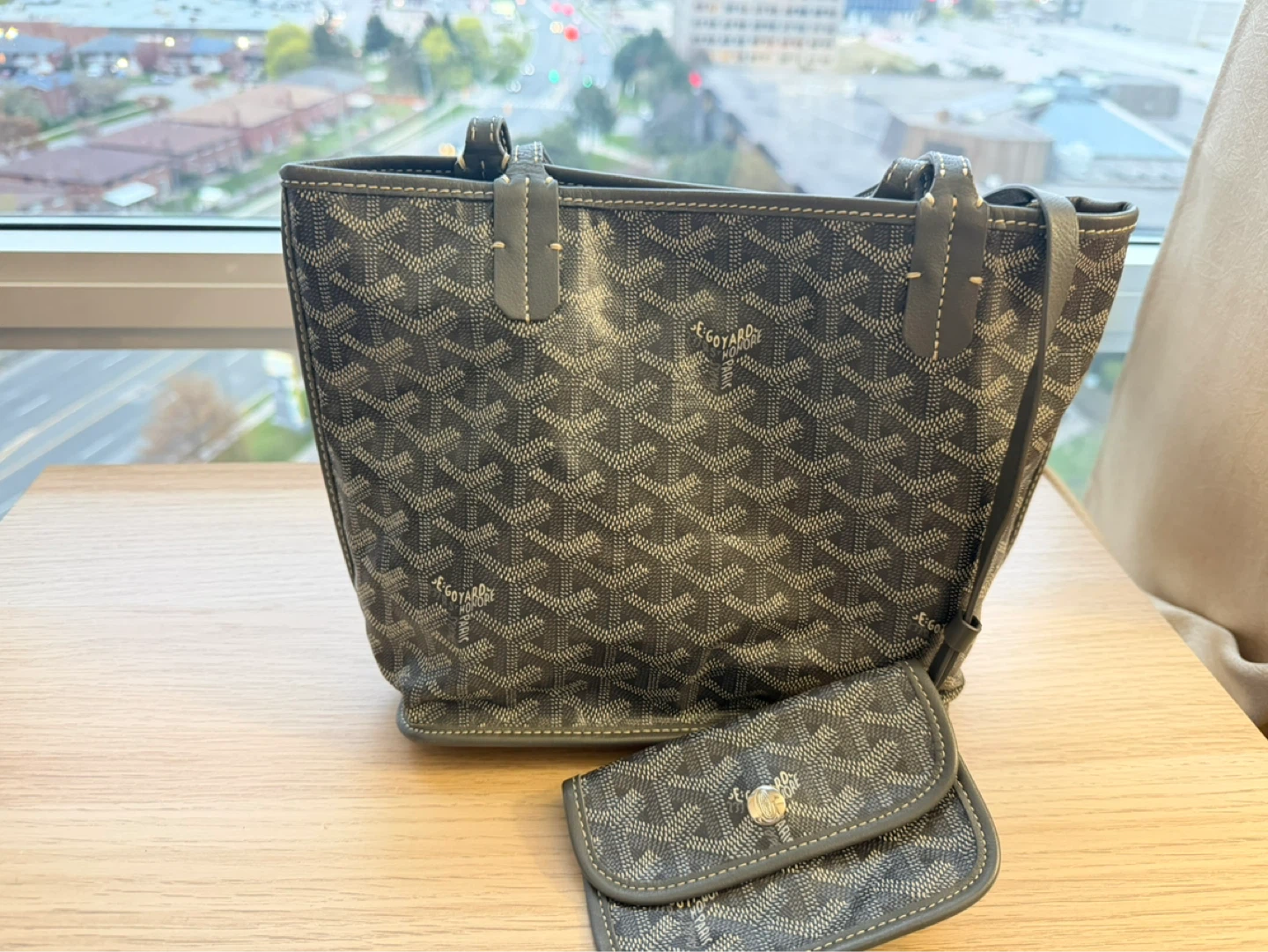 Goyard Tote Bag with Pouch - photo 3