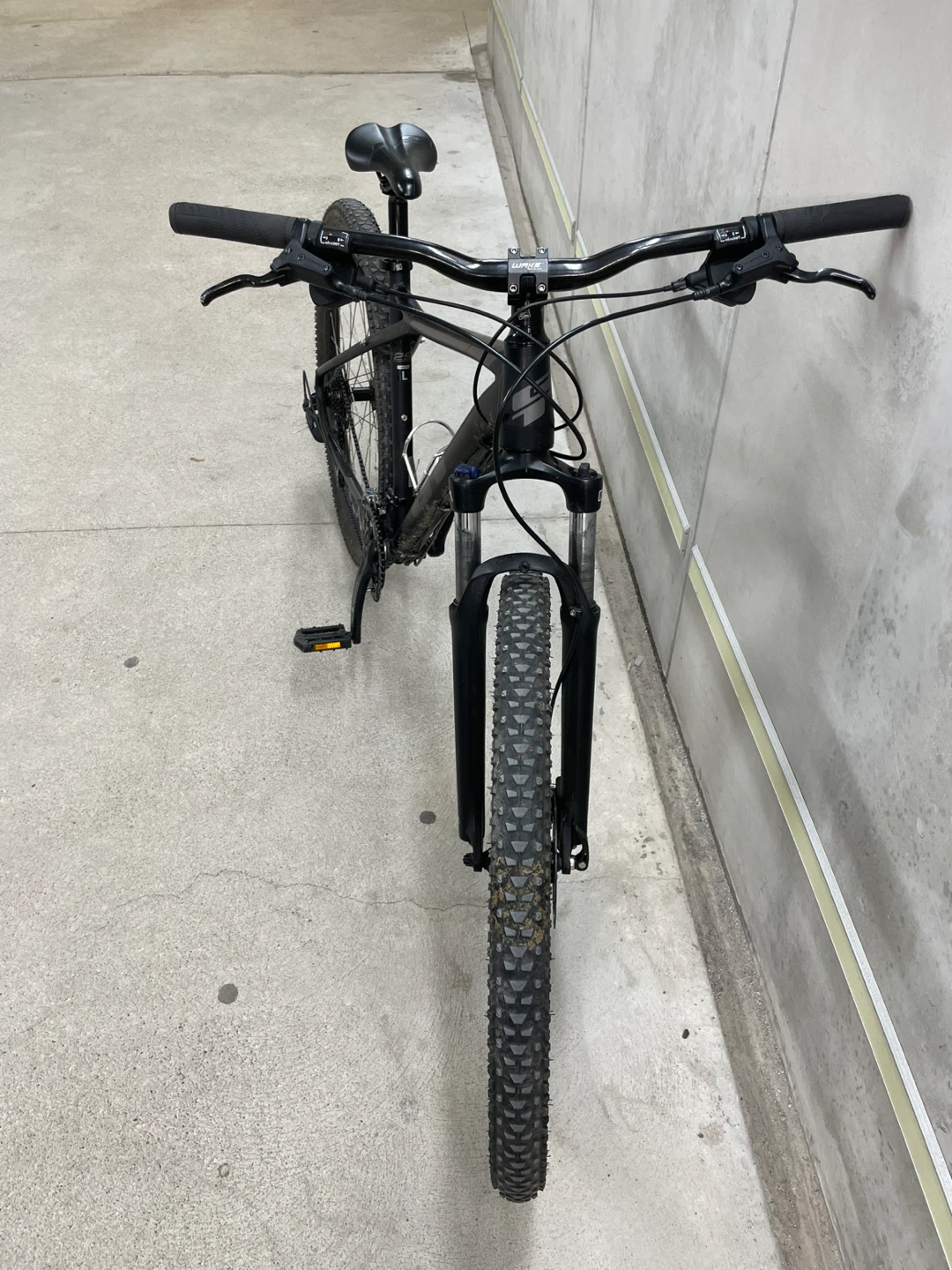 GT Avalanche Men's Mountain Bike - Black