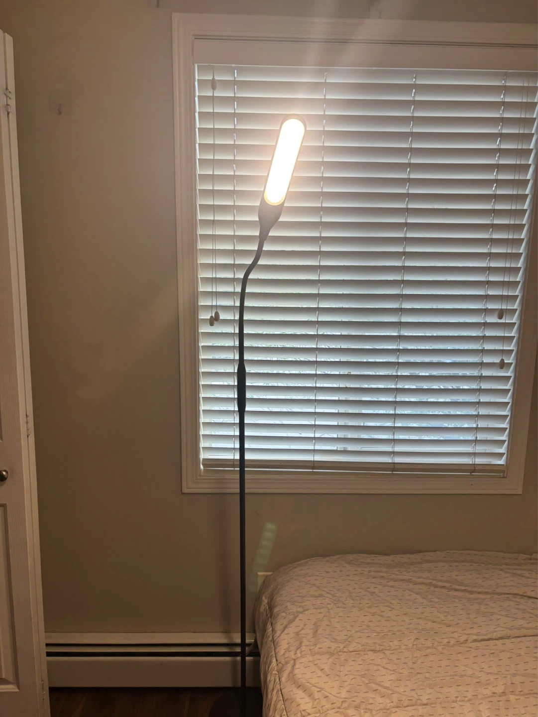 Adjustable LED Floor Lamp - photo 2