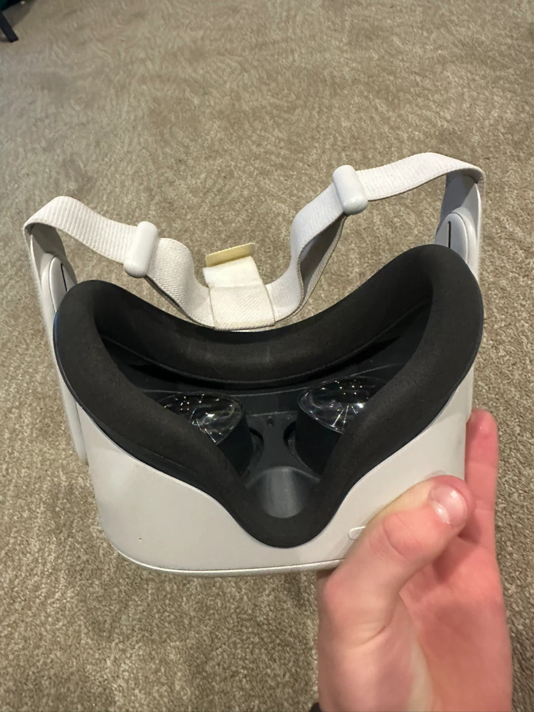 Meta Quest 2 VR Headset with Controllers - photo 3