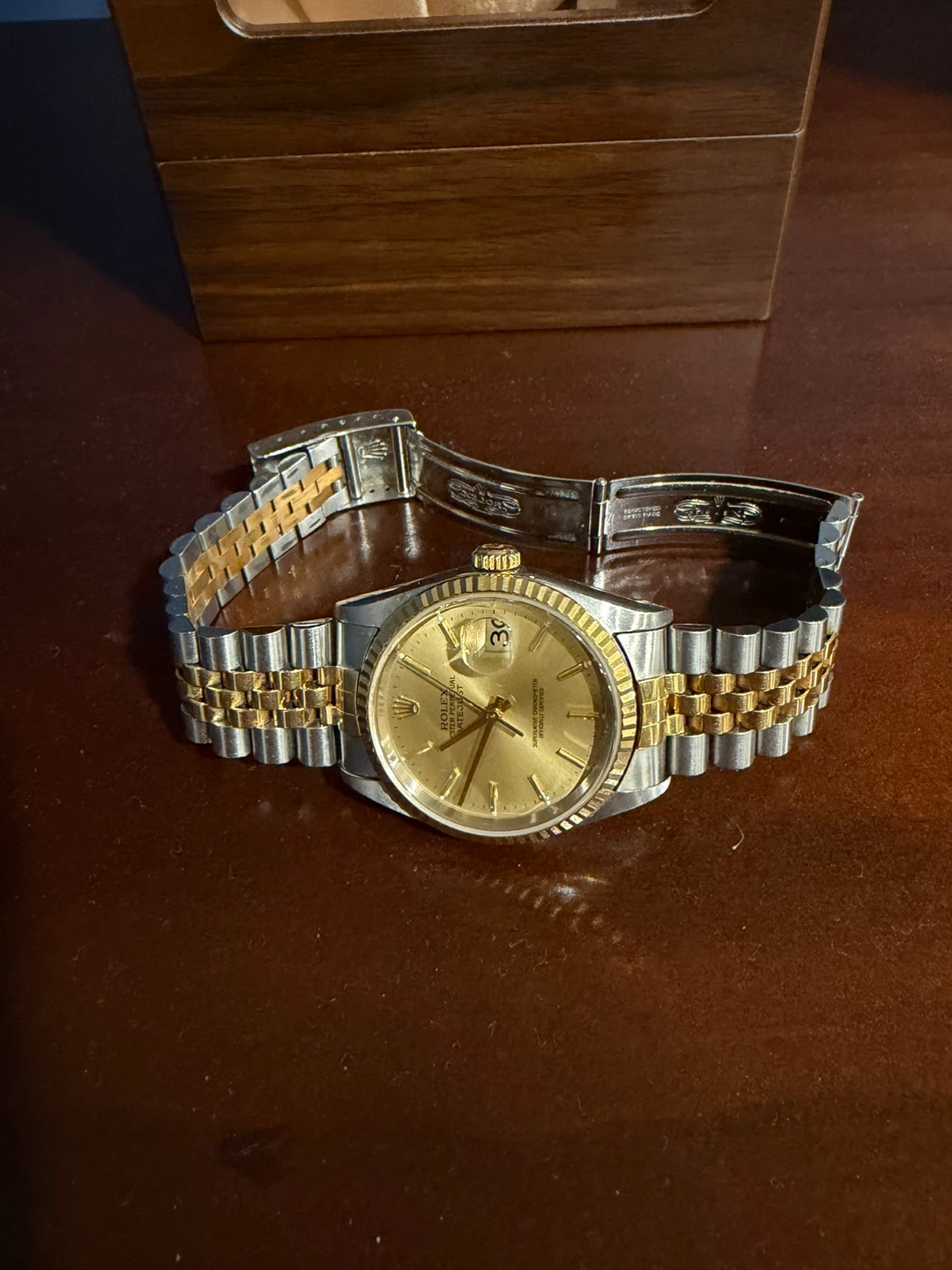 Rolex Oyster Perpetual Datejust Watch
