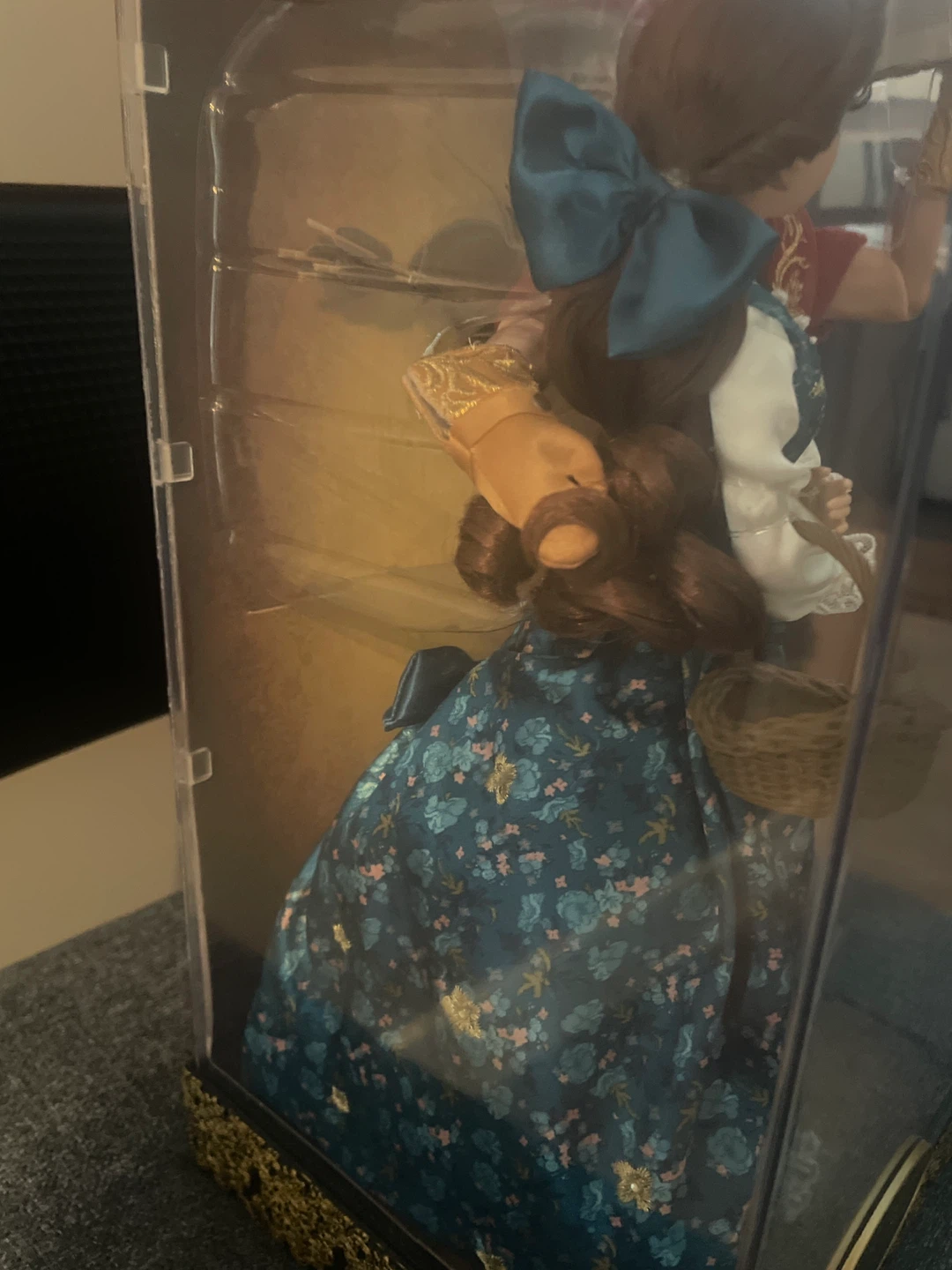 Disney Fairytale Designer Collection Belle and Gaston Dolls - photo 3