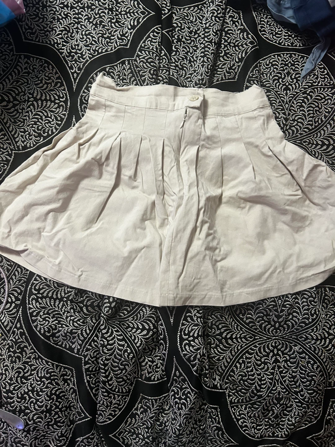 Forever 21 Beige Pleated Skirt - Size M