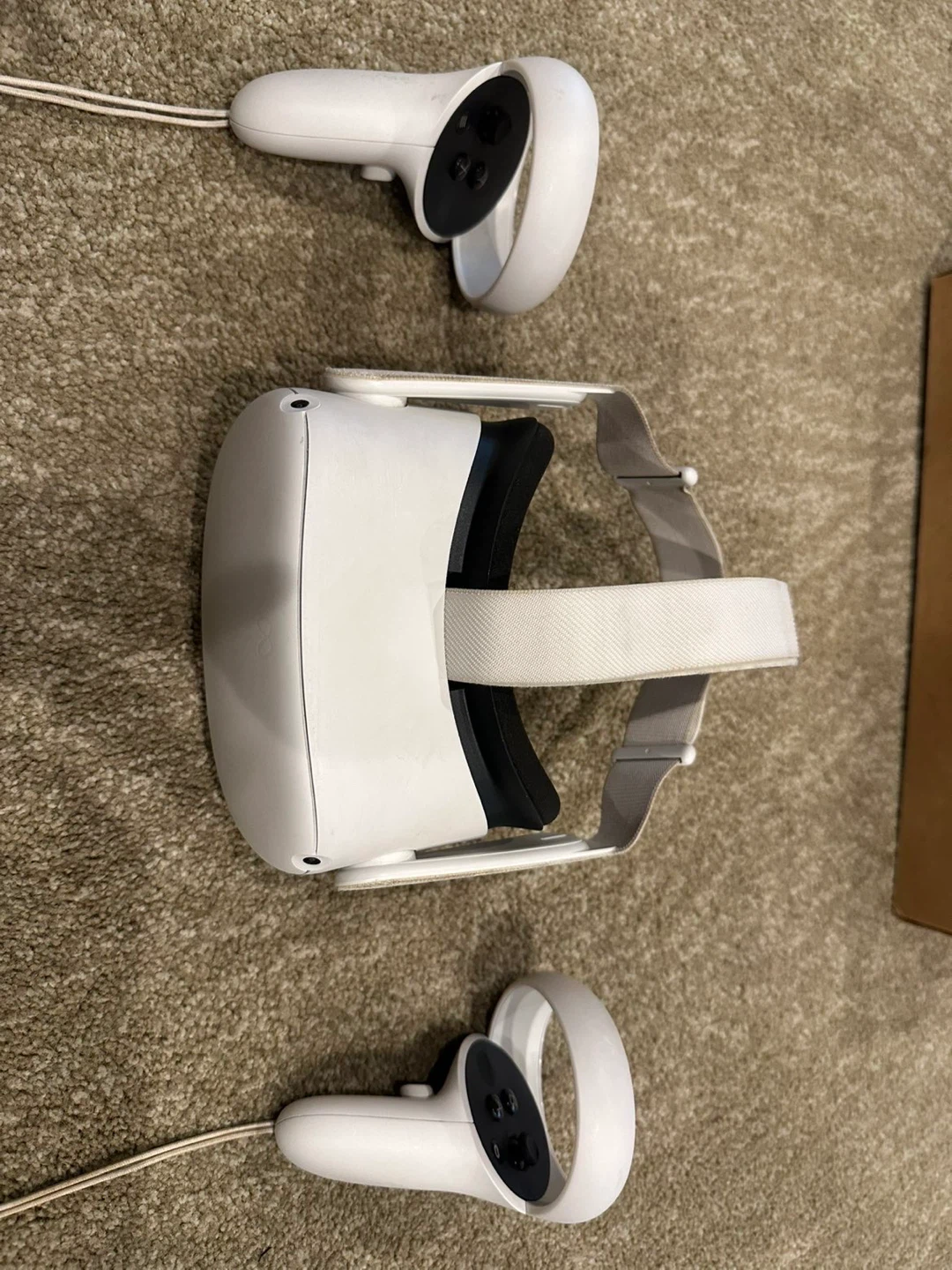 Oculus Quest 2 VR Headset with Controllers - photo 2