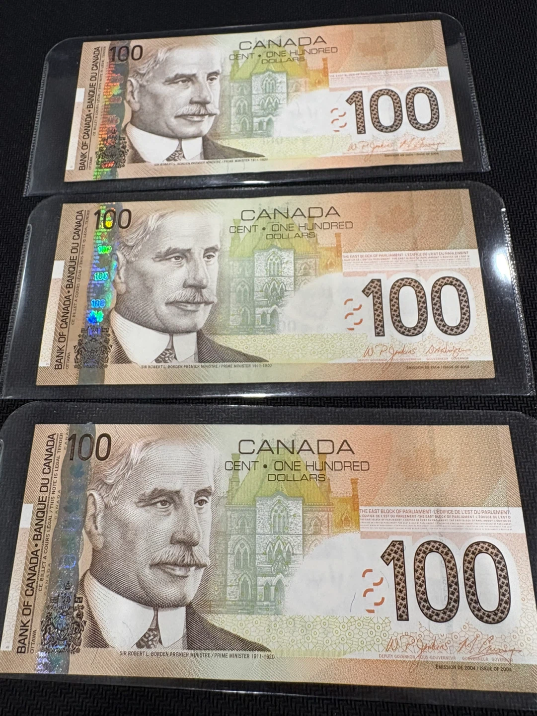 Canada 100 Dollar Bills (2004 Series) good condition