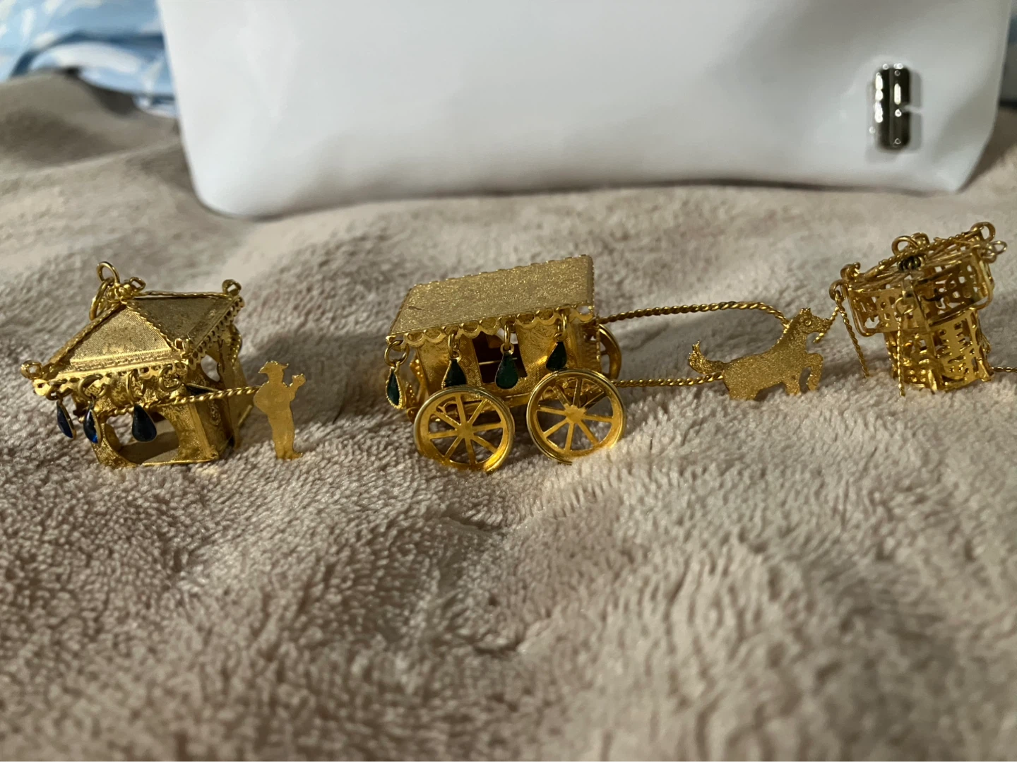 Gold-tone decorative carriage with horse 🐎 and figures