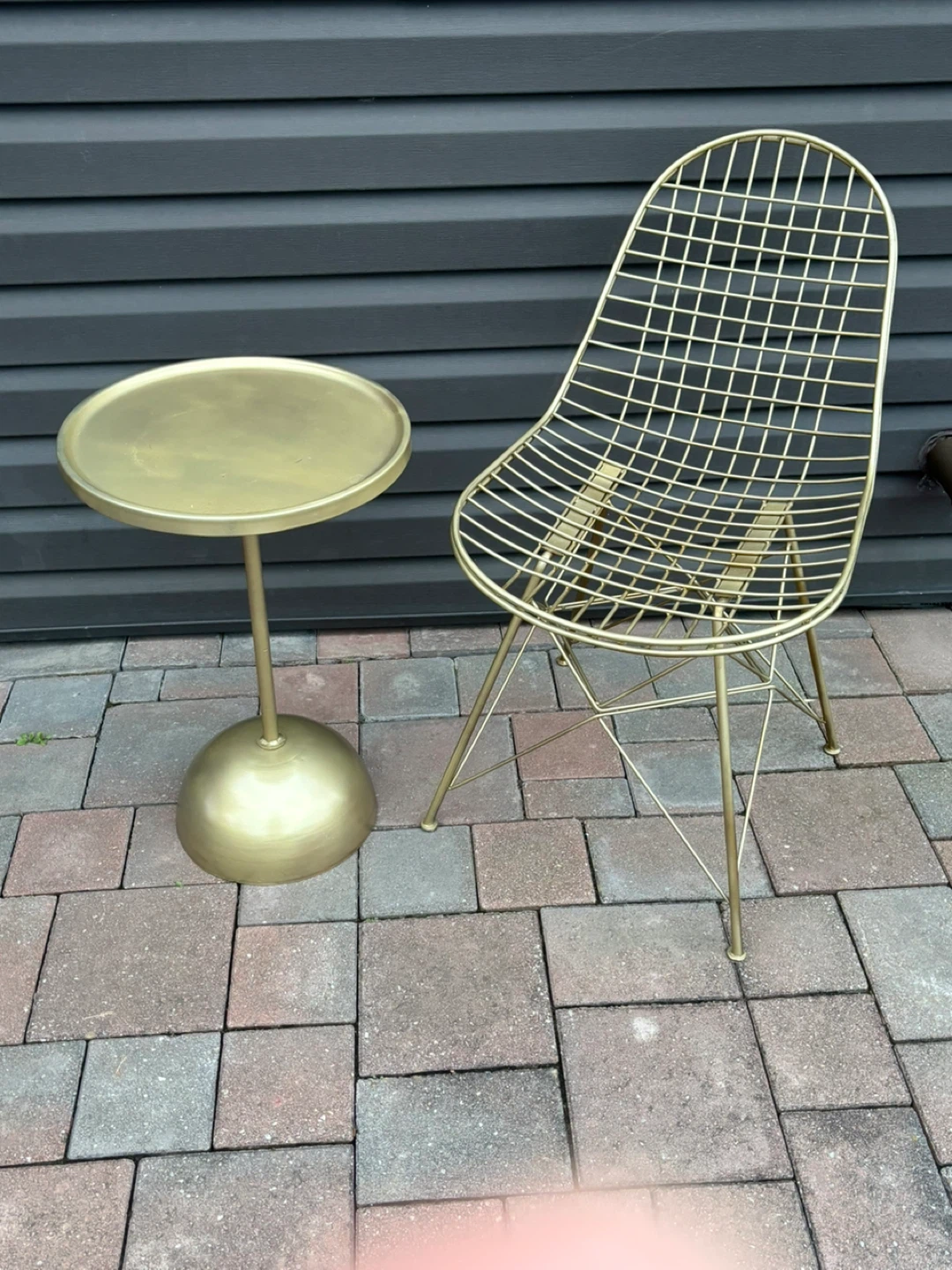 stylish gold chair & side table - photo 3
