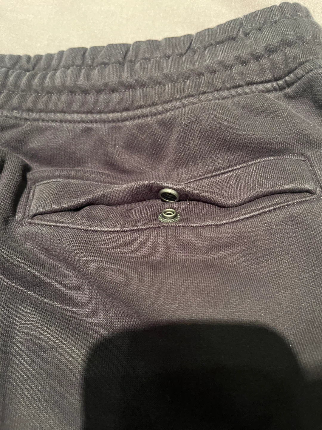 Two Gymshark Crest Sweatpants(M,Slim) - photo 5