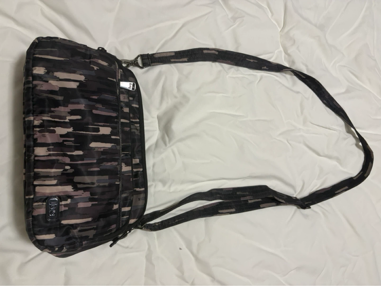 Lug Scoop Crossbody Bag
