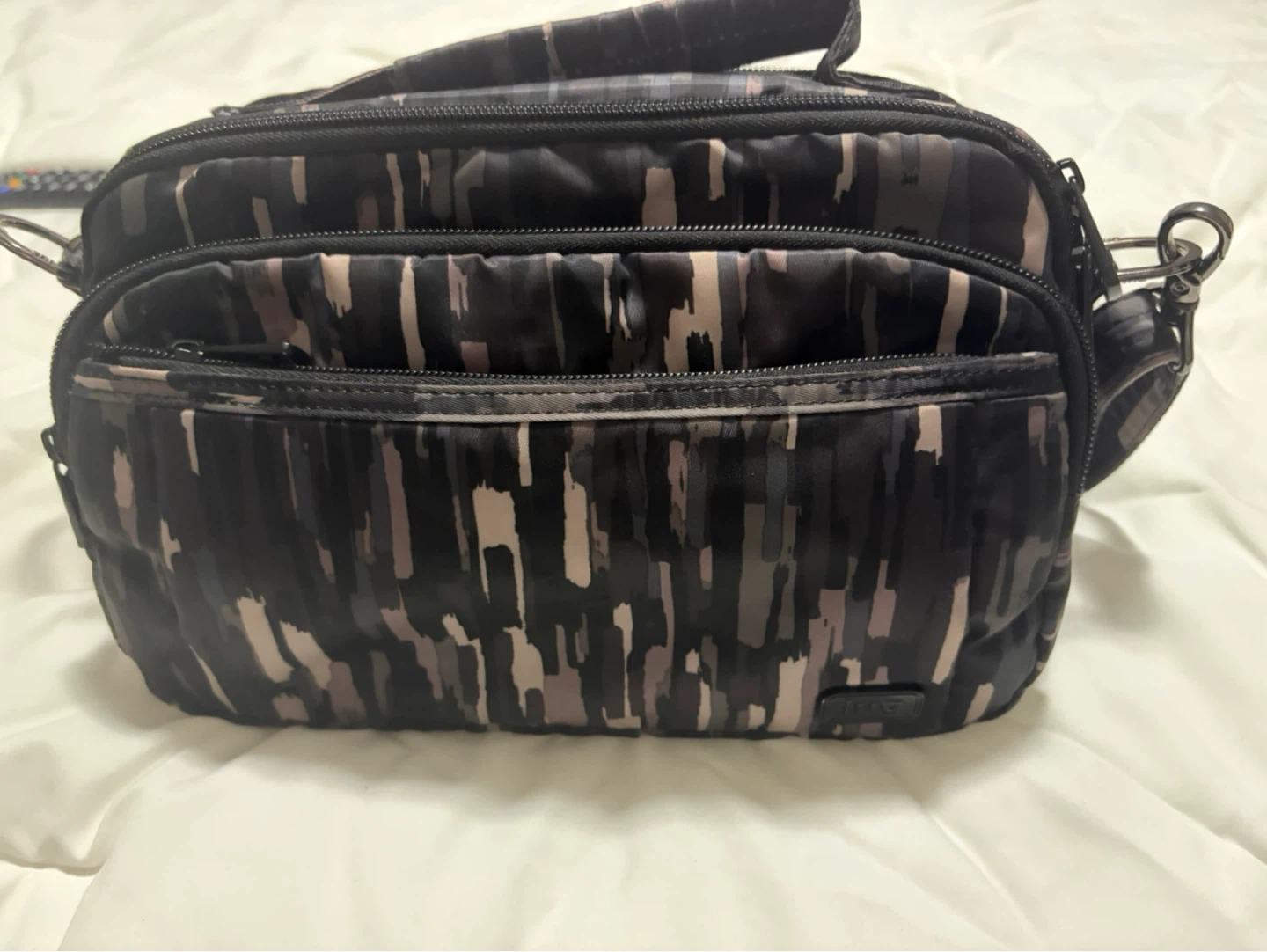 Lug Scoop Crossbody Bag - photo 3