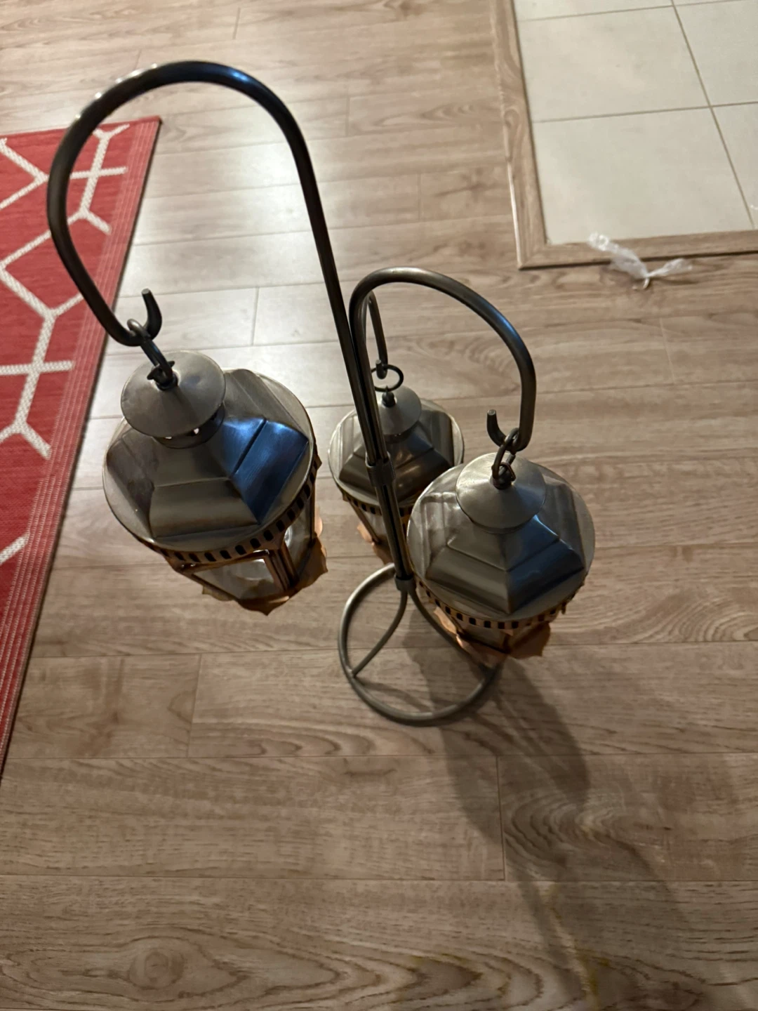 Lantern stand with 3 candle holders - photo 2